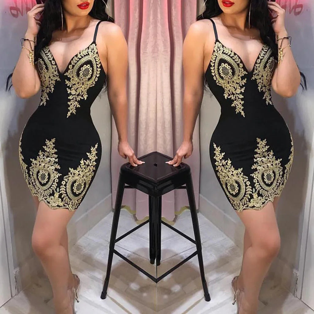 2024 Europe and the United States wrapped hip dress halter lace sexy V-neck tight nightclub skirt