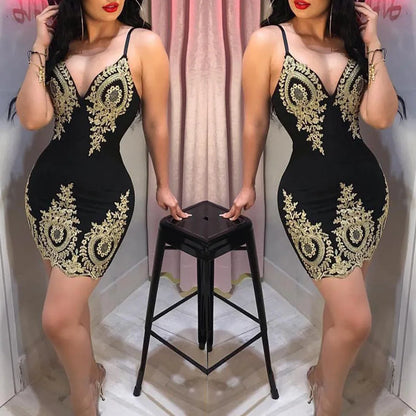 2024 Europe and the United States wrapped hip dress halter lace sexy V-neck tight nightclub skirt