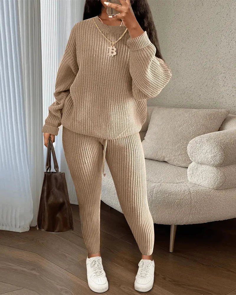 Women's Knitted Wool Suit